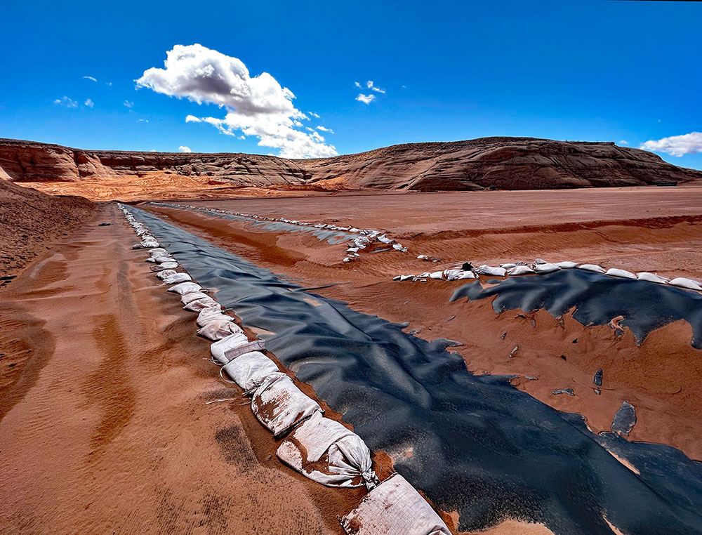 geotextile capping of CCR landfill